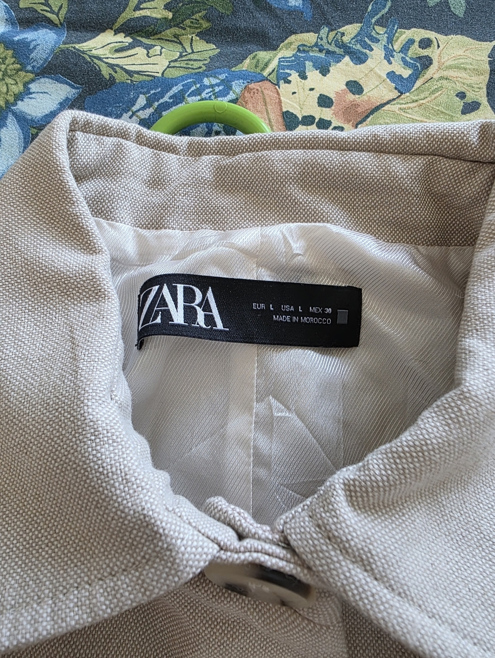 Zara Light Khaki Cropped Jacket - Picture 4 of 5